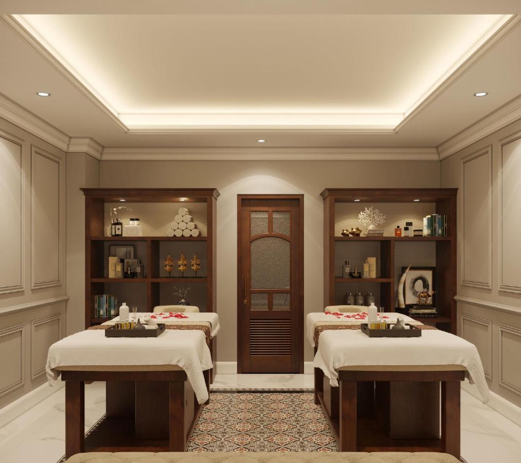 Mahalaya The Legacy Hotel Solo Kültér fotó