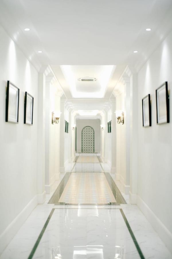 Mahalaya The Legacy Hotel Solo Kültér fotó