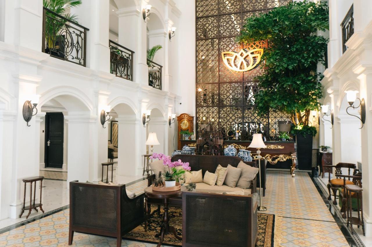 Mahalaya The Legacy Hotel Solo Kültér fotó
