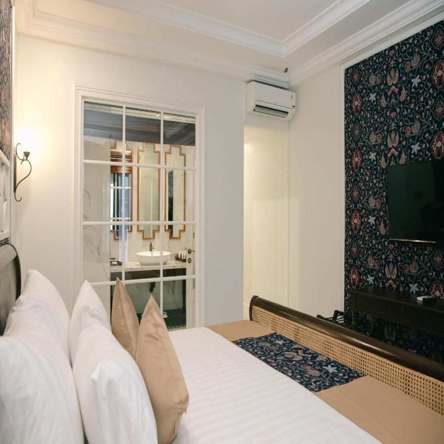 Mahalaya The Legacy Hotel Solo Kültér fotó