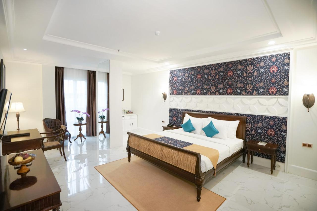 Mahalaya The Legacy Hotel Solo Kültér fotó